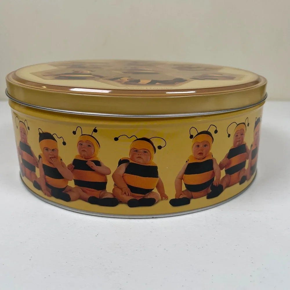 Anne Geddes Vintage Tin Round‎ 